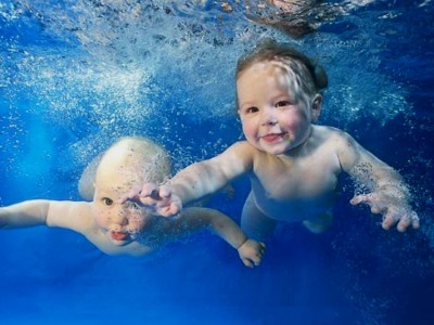 Tuổi nào nên học bơi