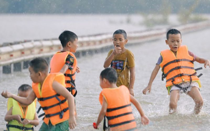 Những ưu điểm nổi bật của áo phao cứu sinh số 4 Những ưu điểm nổi bật của áo phao cứu sinh số 4
