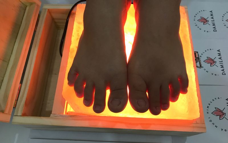 Những ai nên sử dụng hộp đá muối massage chân ?