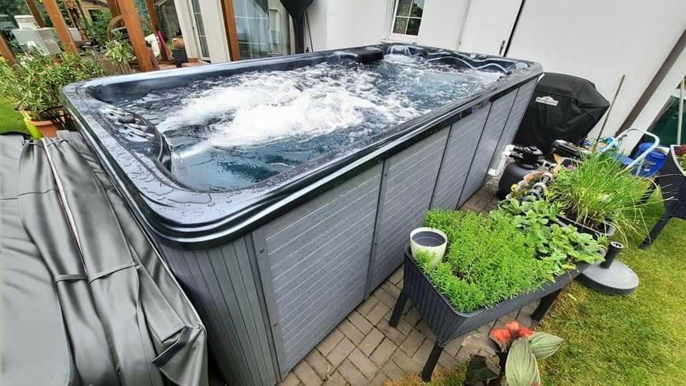 Hồ jacuzzi tích hợp bơi thể thao ngược dòng dài 4.3 mét Bồn jacuzzi, công ty sản xuất bồn jacuzzi, bồn tắm jacuzzi, xưởng đúc bồn jacuzzi, xưởng đúc bồn massage, bồn massage jacuzzi, bồn tắm jacuzzi, xưởng gia công bồn tắm jacuzzi, bồn tắm jacuzzi kết hợp hồ bơi, hồ bơi jacuzzi, xưởng sản xuất bồn tắm jacuzzi kết hợp hồ bơi, hồ jacuzzi đúc sẵn, chuyên sản xuất bồn jacuzzi
