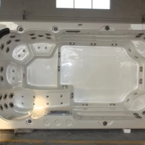 Alternative view of Bồn jacuzzi kết hợp bơi thể thao dài 3.95 mét