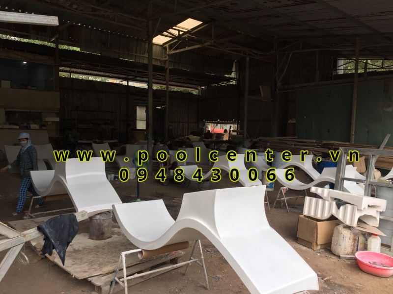 GIƯỜNG TẮM NẮNG COMPOSITE NGẬP NƯỚC NGOÀI TRỜI giường tắm nắng frp composite