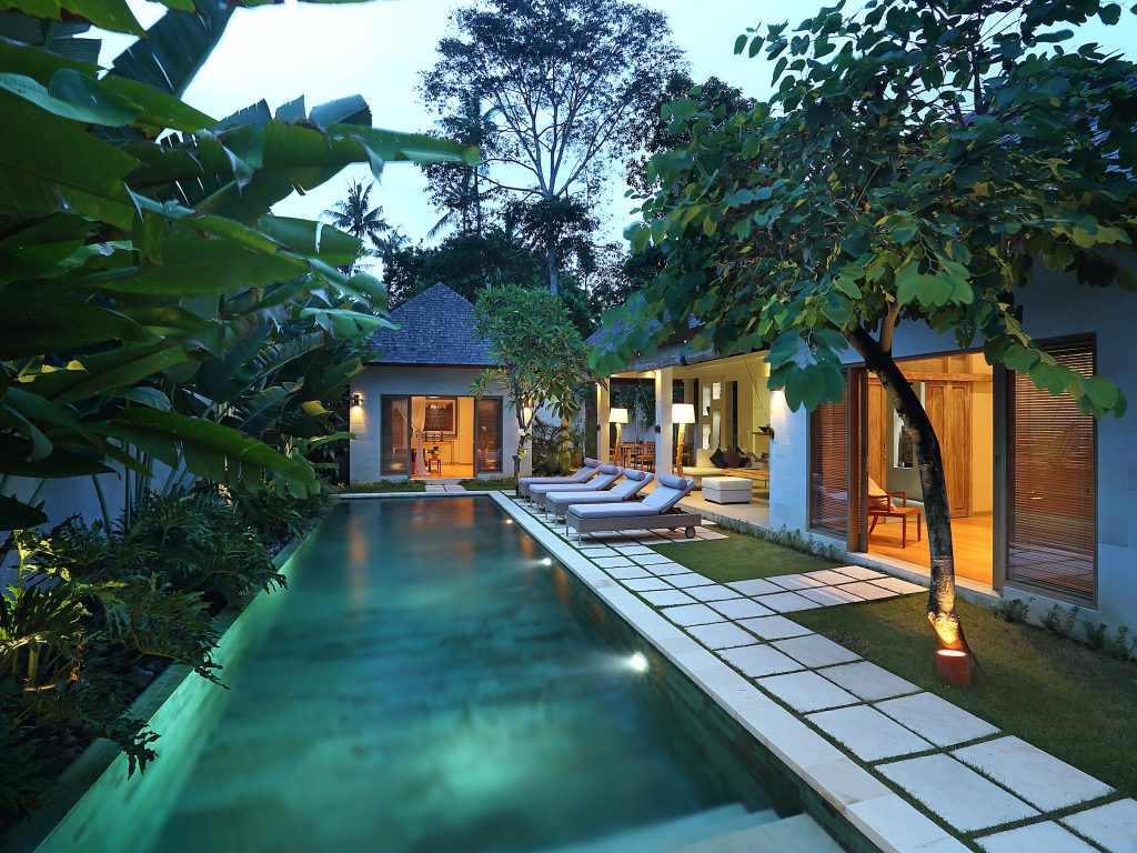 MÁY GIA NHIỆT HỒ BƠI CAO CẤP ASTRALPOOL HEAT II giá máy gia nhiệt hồ bơi, báo giá máy gia nhiệt bể bơi, máy nước nóng dùng cho hồ bơi, máy làm ấm nước hồ bơi, máy cấp nhiệt bể bơi, máy bơm nhiệt bể bơi, giá thiết bị làm nóng nước bể bơi,hệ thống nước nóng cho bể bơi.