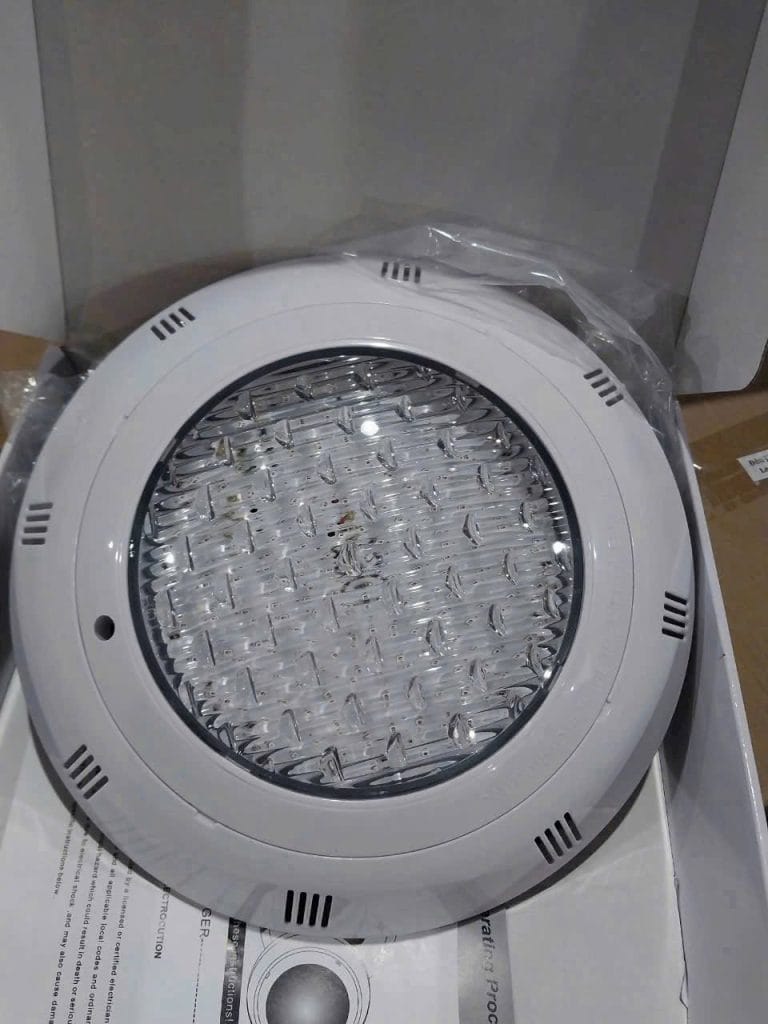 Spa Jacuzzi tại nhà 2025: Lợi ích sức khoẻ và hướng dẫn lựa chọn