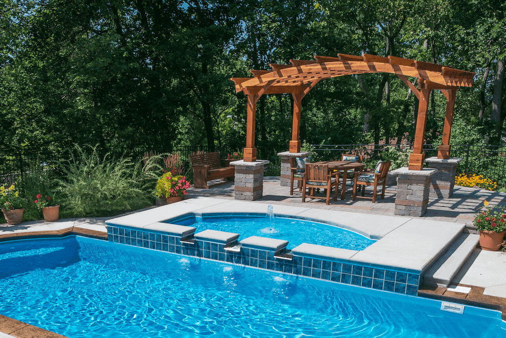 Hồ Bơi Composite Wet Deck lắp đặt tại Việt Nam – hình ảnh thực tế