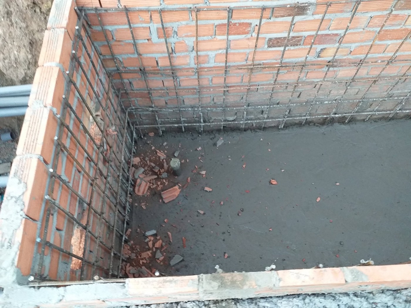 Nước hồ bơi bị đục: Nguyên nhân và cách xử lý hiệu quả