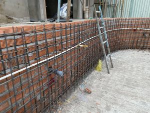 So sánh máy bơm hồ bơi 2026: Astralpool, Waterco, Emaux, Kripsol, Pentair